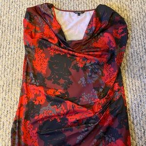 🍓3 for $35🍓 floral low neck long bottom shirt